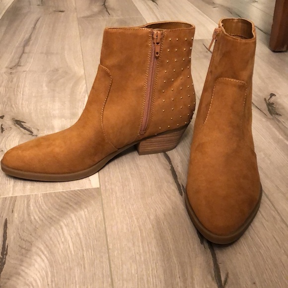 NEW Guess booties - Picture 13 of 13